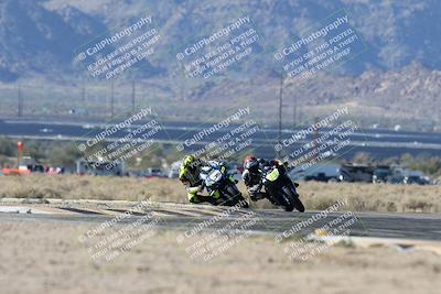 media/Dec-07-2025-CVMA (Sun) [[3e7d2de5dc]]/Race 1-Formula Superbike-Supersport Open (Holeshot)/